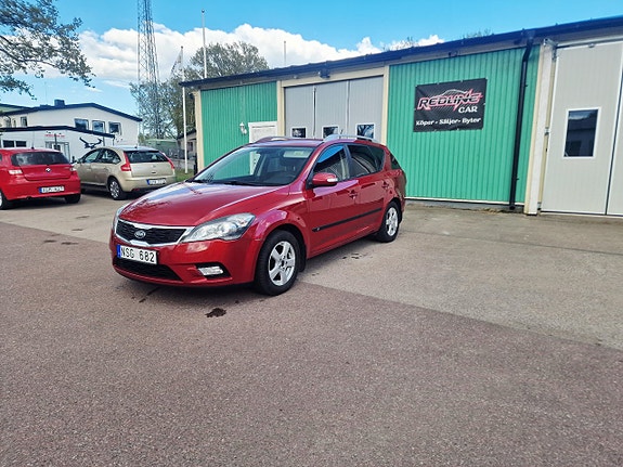 Kia Ceed 8 of 24