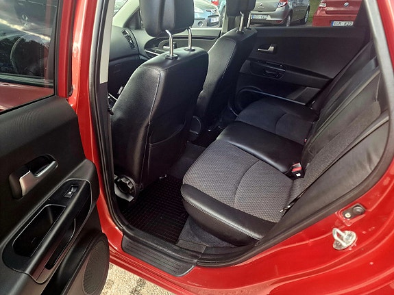 Kia Ceed 10 of 24