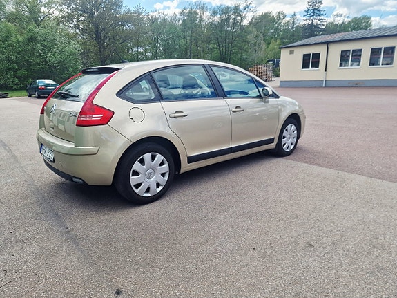 Citroen C4 4 of 5