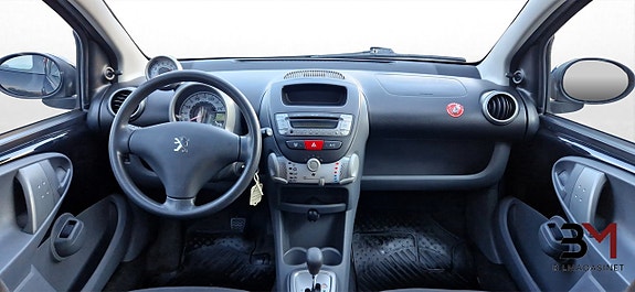 Peugeot 107 14 of 16