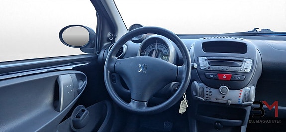 Peugeot 107 13 of 16