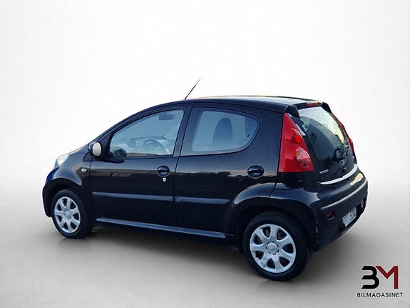 Peugeot 107 4 of 5