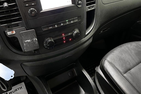 Mercedes-Benz Vito 119 12 of 14