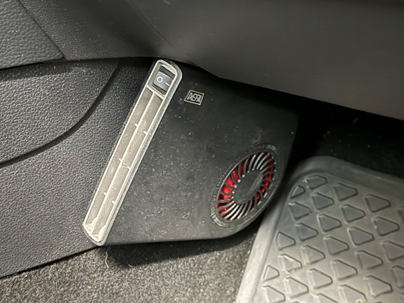 Volkswagen Golf VII 24 of 28