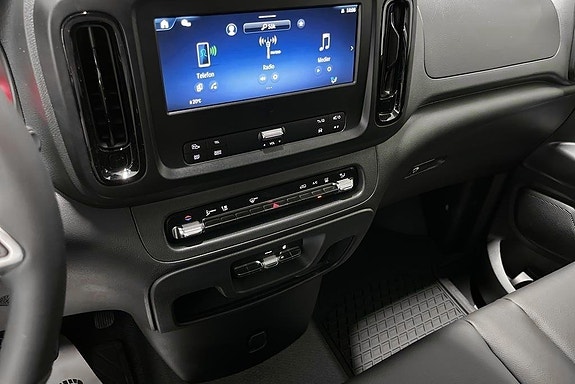 Mercedes-Benz Vito 114 12 of 14