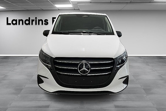 Mercedes-Benz Vito 114 2 of 5