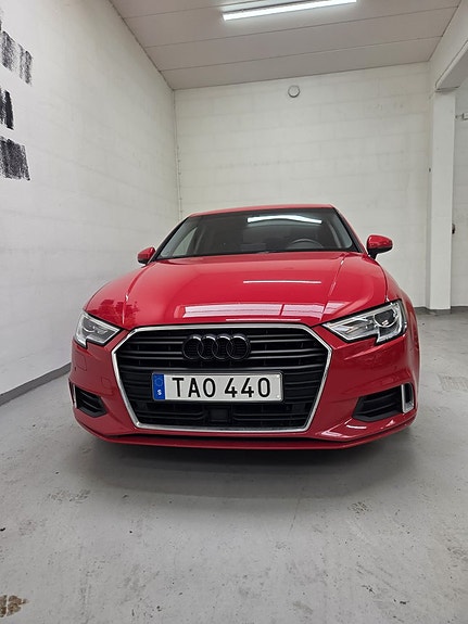 Audi A3 3 of 5