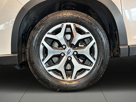 Subaru Forester 14 of 24