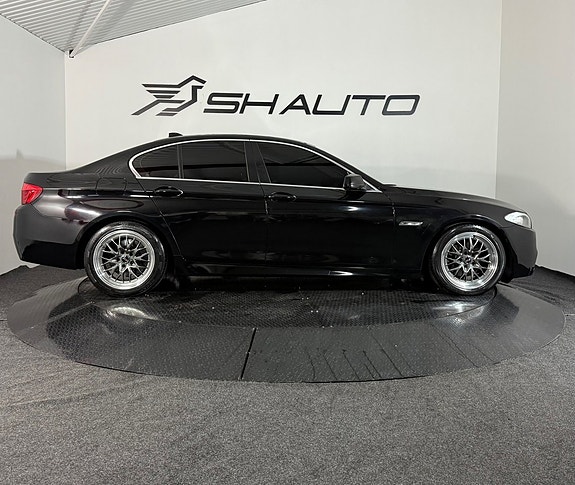BMW 520d 4 of 18