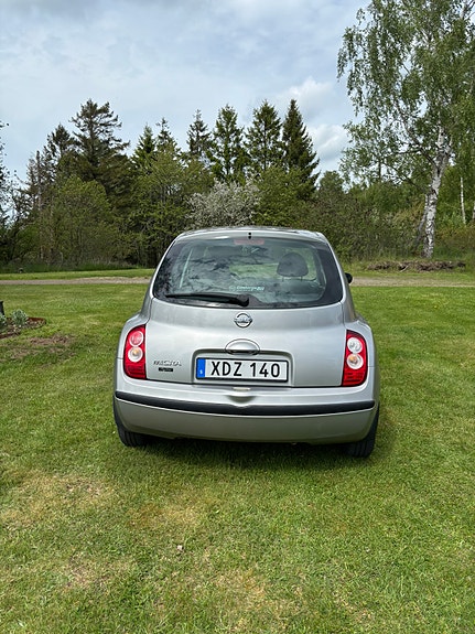 Nissan Micra 2 of 5