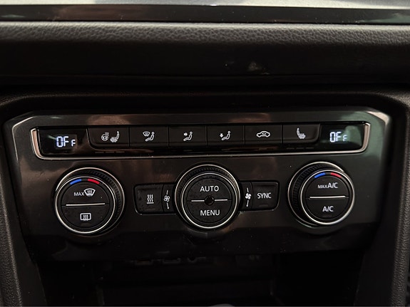 Volkswagen Tiguan 25 of 30
