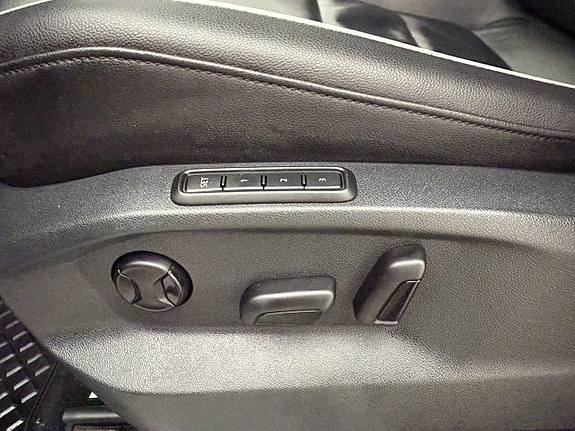 Volkswagen Tiguan 15 of 30