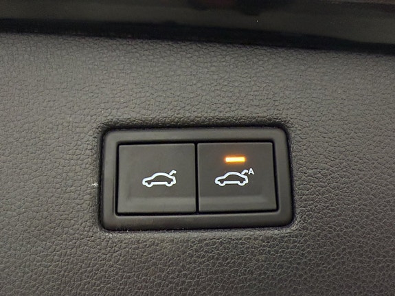 Volkswagen Tiguan 12 of 30