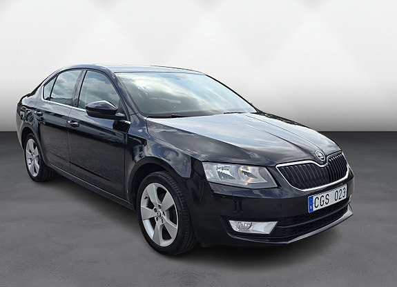 Skoda Octavia 3 of 5