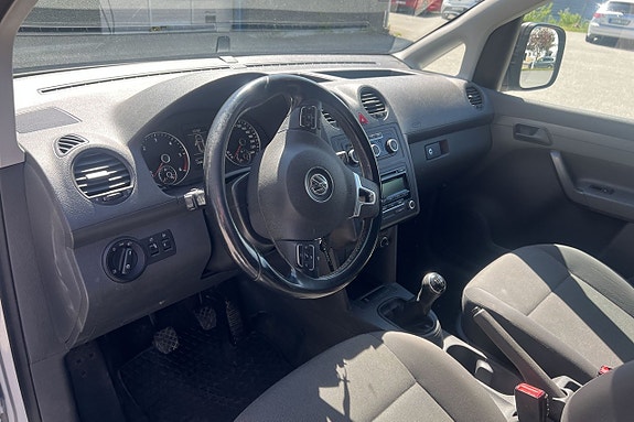 Volkswagen Caddy Maxi 16 of 20