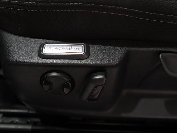 Volkswagen Passat 15 of 20