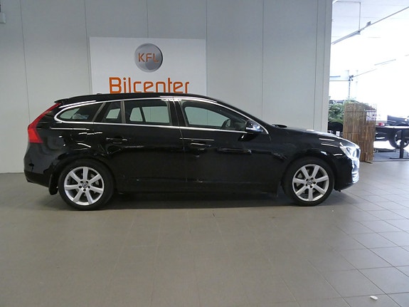 Volvo V60 5 of 5