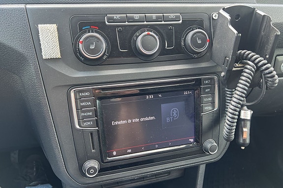 Volkswagen Caddy Maxi 17 of 25