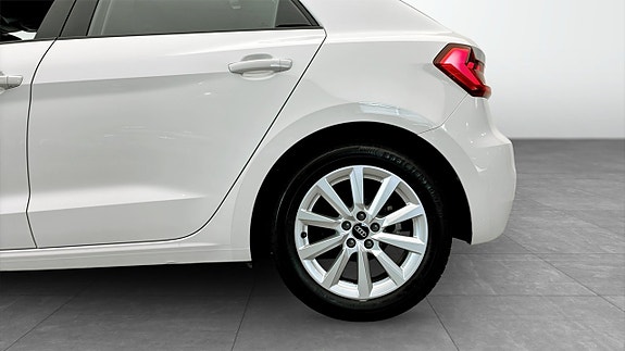 Audi A1 6 of 12
