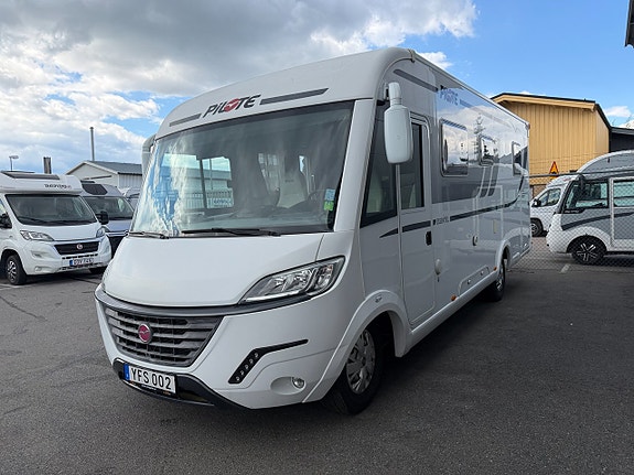 Pilote Galaxy G740 C Essential (150HK) Queensbed & taksäng! ALDE! Stort garage! Vinteranpassad! Ugn! 19 of 21