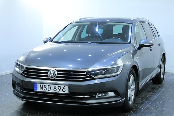 Volkswagen Passat 3 of 5