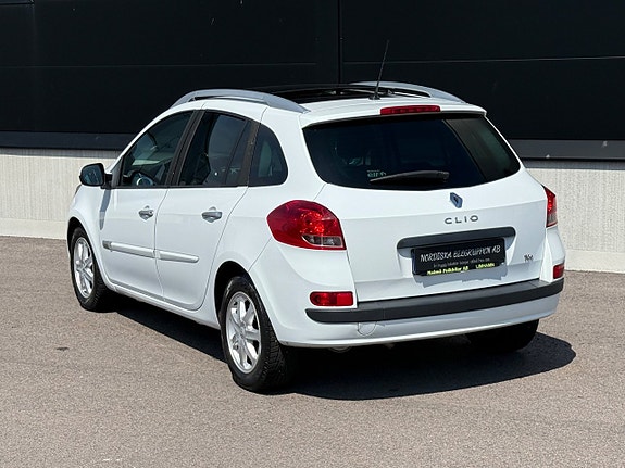 Renault Clio 10 of 22