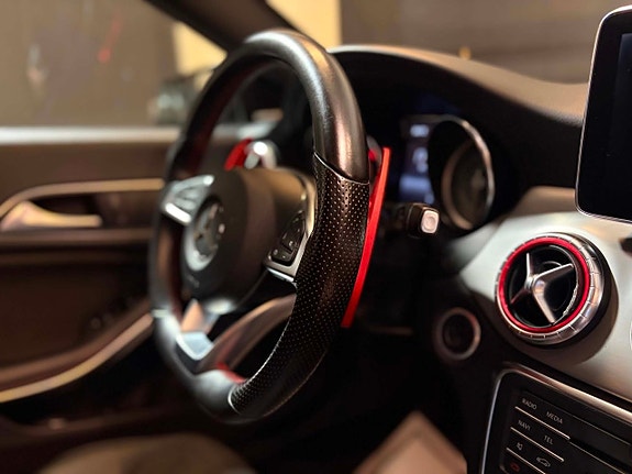 Mercedes-Benz CLA200 15 of 15