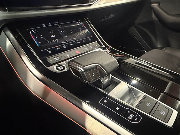 Audi Q8 15 of 17