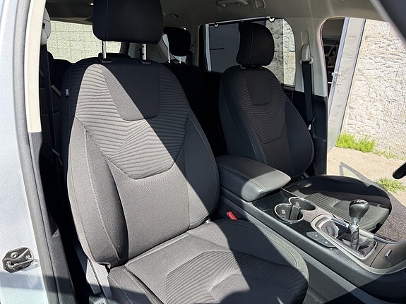 Ford S-MAX 11 of 18