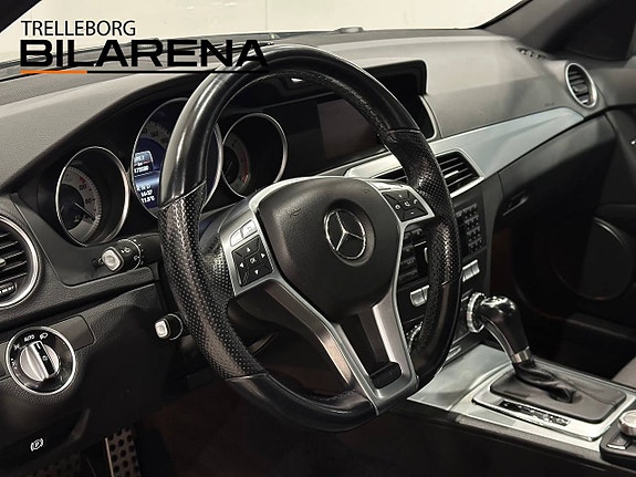 Mercedes-Benz CLC220 9 of 23