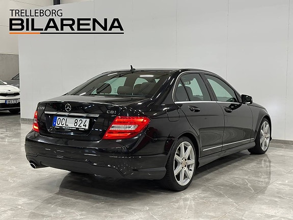 Mercedes-Benz CLC220 8 of 23