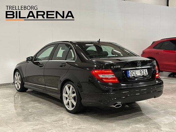 Mercedes-Benz CLC220 6 of 23