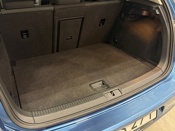 Volkswagen Golf I 18 of 18
