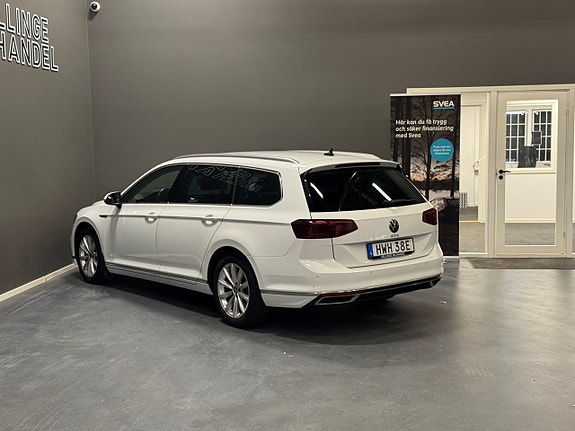Volkswagen Passat 4 of 5
