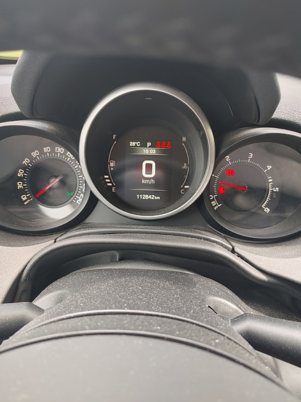 Fiat 500X 4 of 5