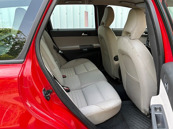 Volvo V50 11 of 15