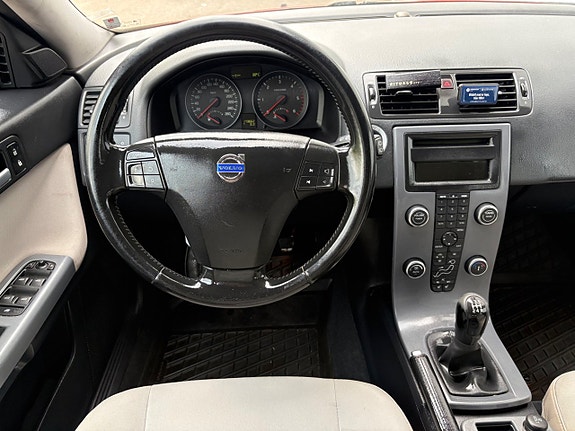 Volvo V50 13 of 15