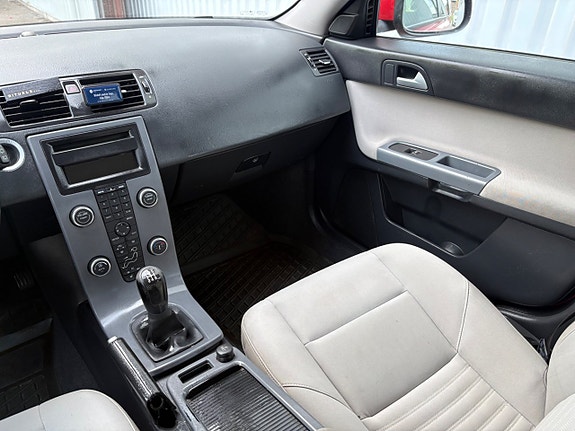 Volvo V50 14 of 15