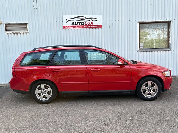 Volvo V50 5 of 15
