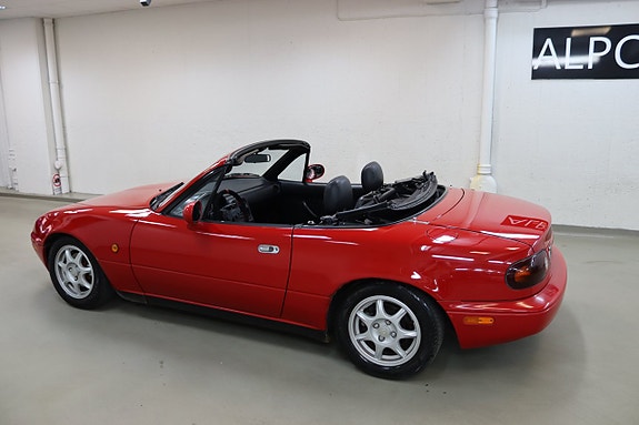 Mazda MX-5 12 of 17