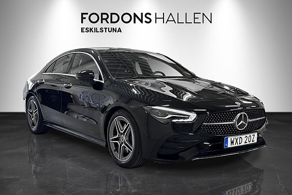 Mercedes-Benz CLA200 11 of 24