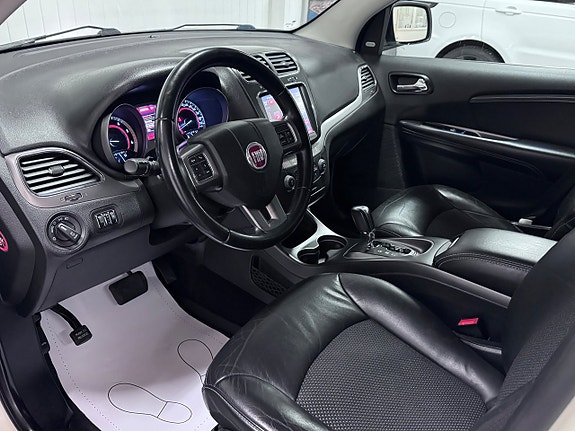 Fiat Freemont 11 of 26