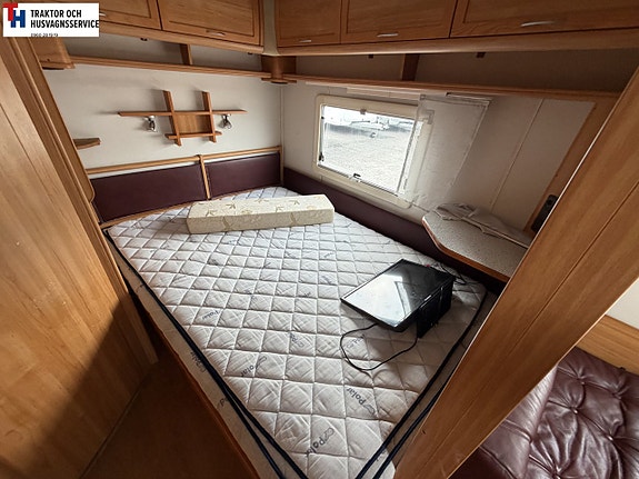 Polar 680 CTX Dinette, Skinnklädsel -06 13 of 21
