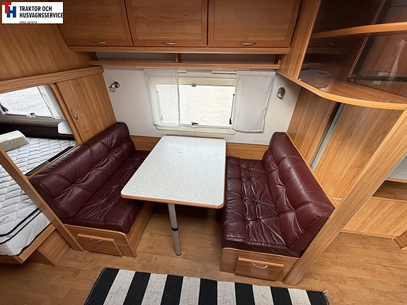 Polar 680 CTX Dinette, Skinnklädsel -06 11 of 21