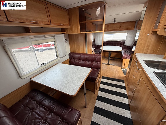 Polar 680 CTX Dinette, Skinnklädsel -06 16 of 21