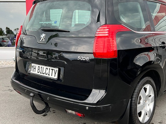 Peugeot 5008 5 of 5