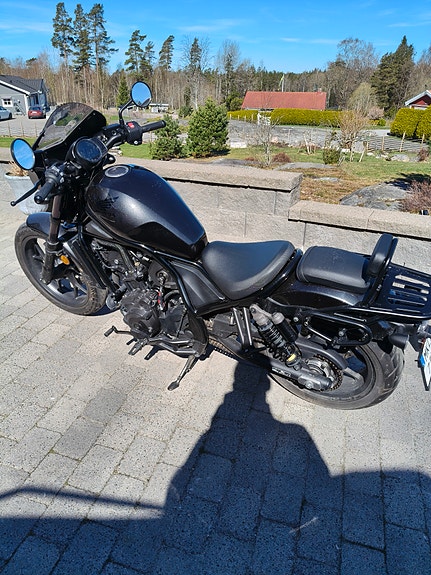 Honda CMX1100 3 of 4