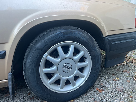 Volvo 940 15 of 19