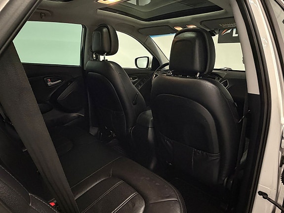 Hyundai ix35 12 of 18