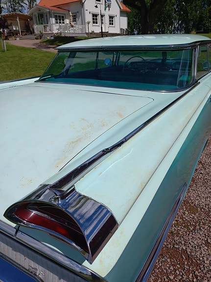 Oldsmobile 88 10 of 25